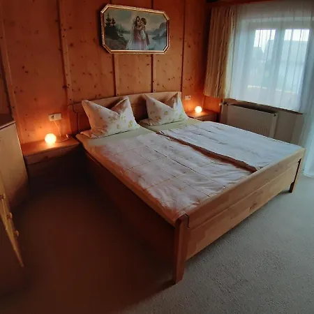 Apartment Haus Singer *